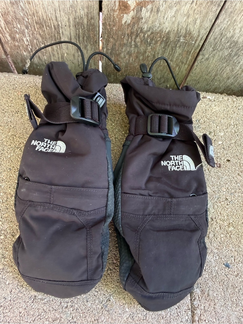 The North Face Kids Youth Black Insulated Mittens Gloves Size Large